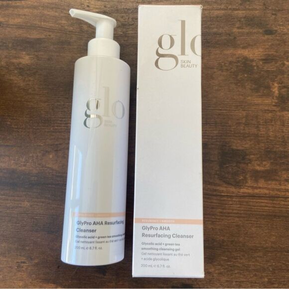 Glo Skin Beauty GlyPro AHA Resurfacing Cleanser Glycolic Acid 6.7 fl oz NEW - Picture 3 of 12